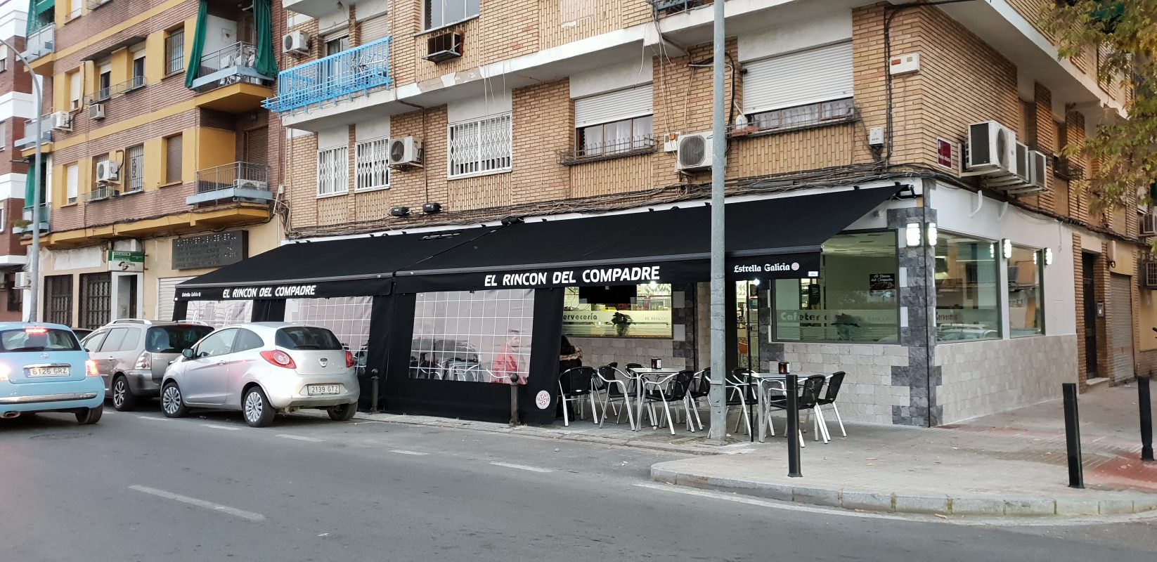 Toldos para Empresas - Toldos Saez